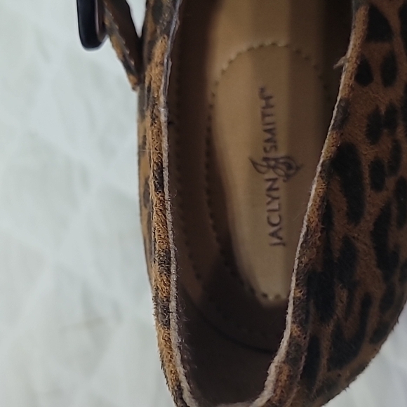 Jaclyn Smith Women's Leopard Print Heels Size 7 - Picture 5 of 8